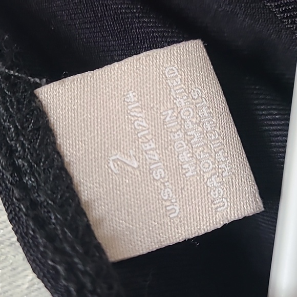 Chicos travelers size 2 12/14 black shirt - Picture 4 of 12